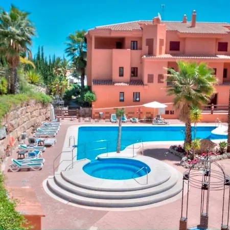 Апартаменты Design Marbella *
