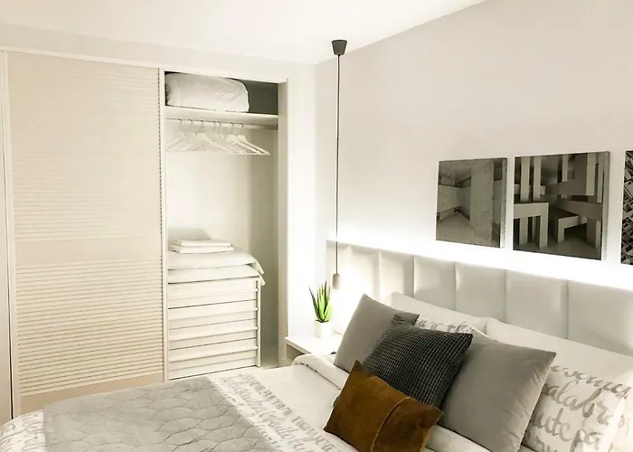 Design Marbella Εστεπόνα